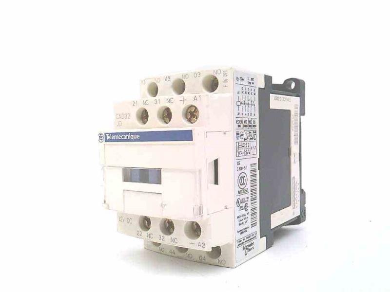 SCHNEIDER ELECTRIC CAD32JD