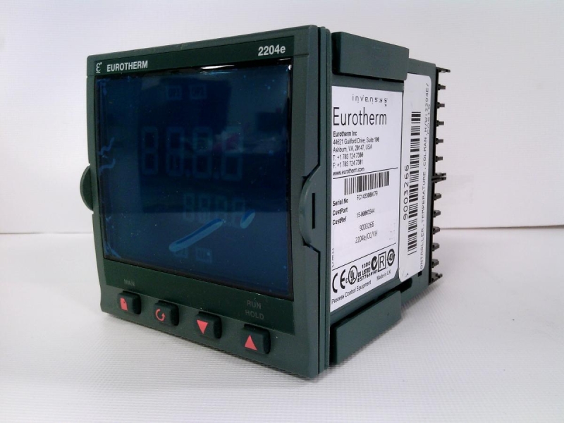 INVENSYS 2204E/CC/VH/XX/XX/RF/XX/XX/2XX/ENG/XXXXX/EU0555