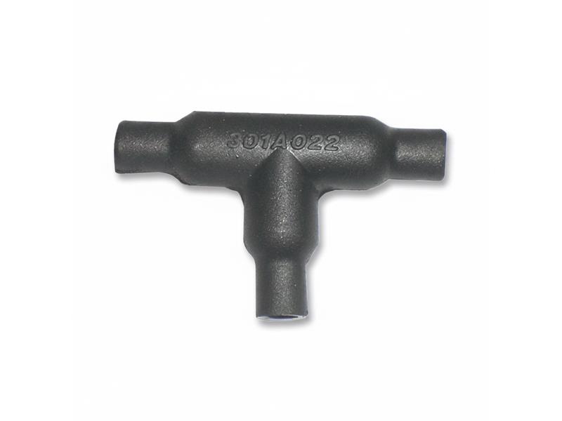 TE CONNECTIVITY 808226-000