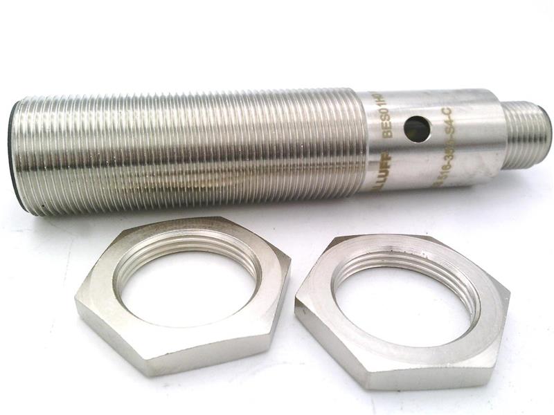 BALLUFF BES 516-355-S4-C