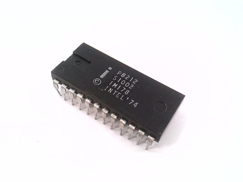 INTEL P8212