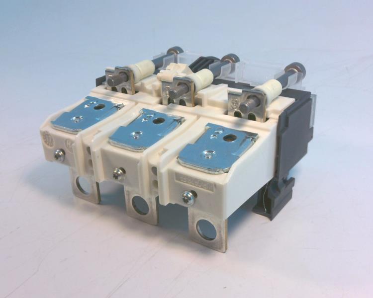 SCHNEIDER ELECTRIC LV431432