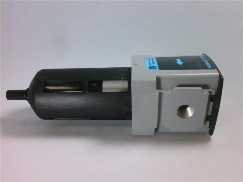WILKERSON PNEUMATIC F18-02-SG00