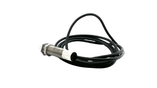 ALLEN BRADLEY 875C-D5NN18-A2