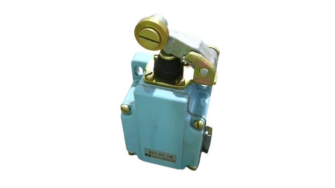 SCHNEIDER ELECTRIC XC1AC116