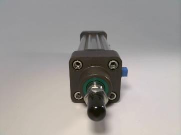 PARKER P1D-S040MCE0100NNNNN