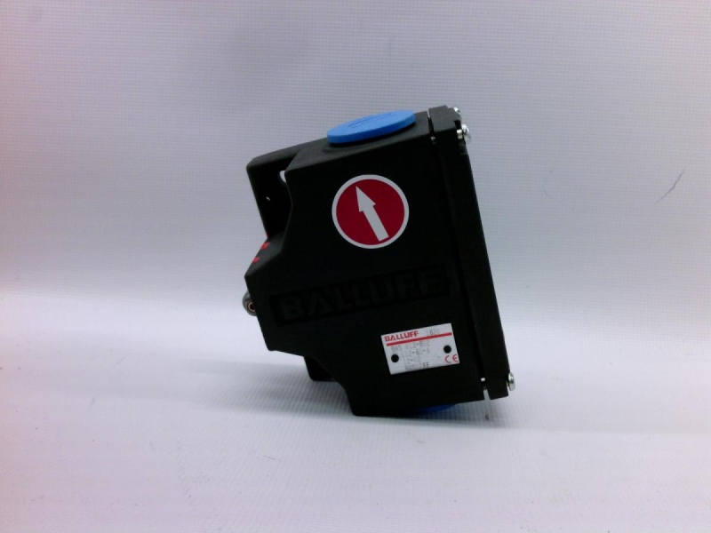 BALLUFF BNS 813-B02-L12-61-A-12-02