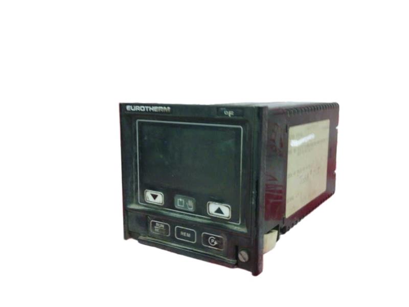 INVENSYS 815S/TC/TRI/NONE/NONE/NONE/NONE/NONE/SN/01/32/800/F/N0/N0/E/IN/S/P//