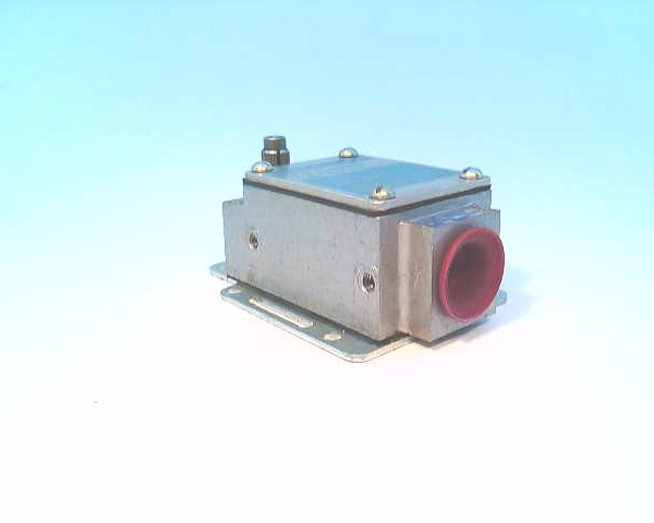 TELEMECANIQUE SENSORS L100WTRN1C2M38