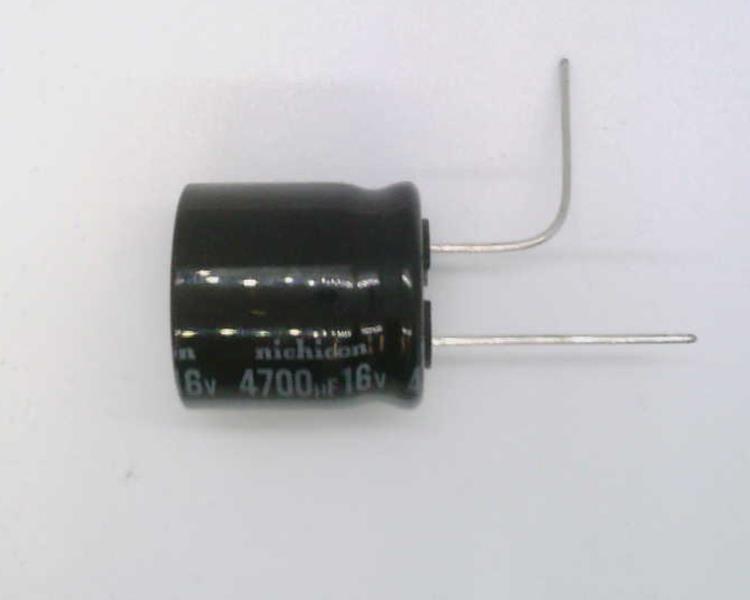 NICHICON URZ1C472MHD