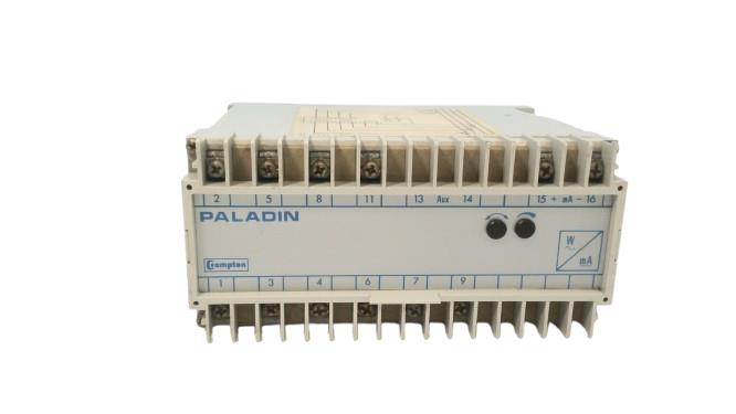 256-TWNU-04 by TE CONNECTIVITY