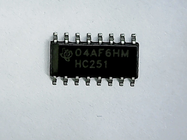 ON SEMICONDUCTOR MM74HC251M