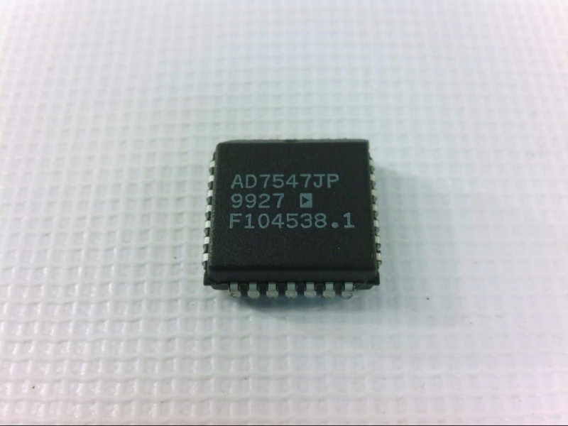 ANALOG DEVICES AD7547JP