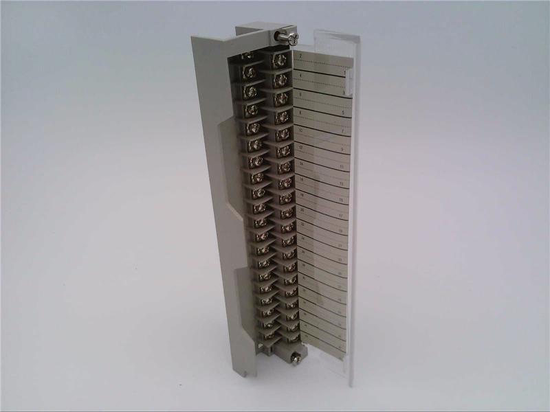 SCHNEIDER ELECTRIC 140-XTS-002-00