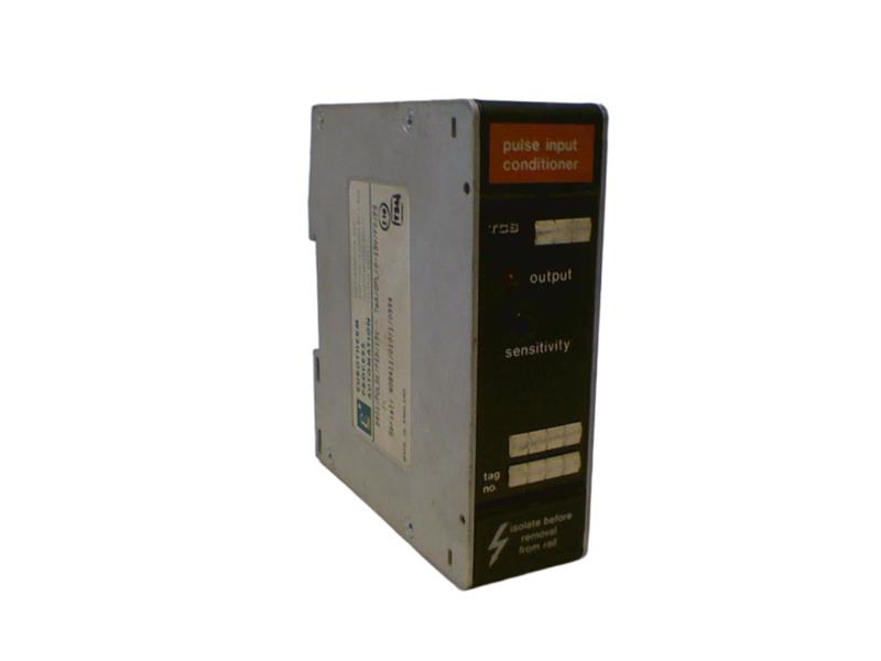 D401/PULSE/PXD/15V-7MA/OPL/0-15V/F0/PS/- by INVENSYS