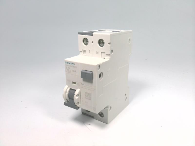 SIEMENS 5SU1154-7KK10