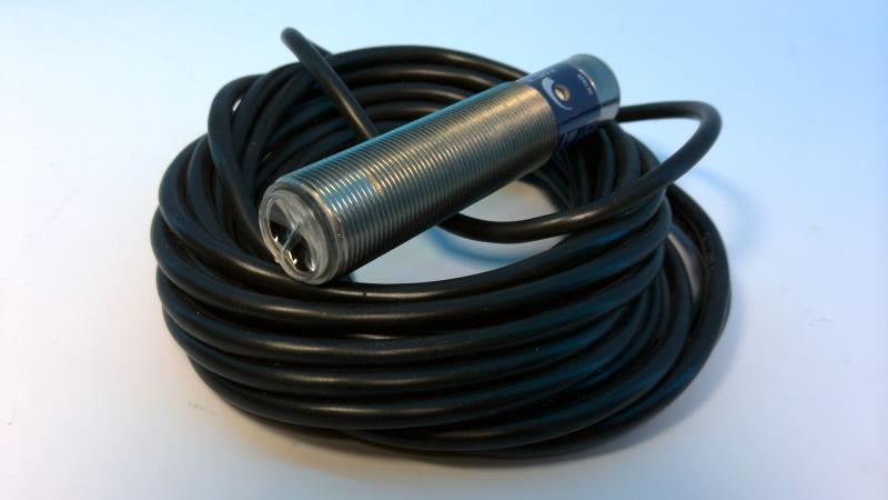 SCHNEIDER ELECTRIC XU8M18MA230L5