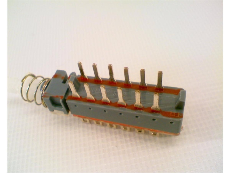 TONELUCK TA4UOAAAGPN