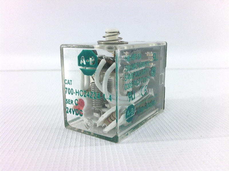 ALLEN BRADLEY 700-HC24Z24-1-4