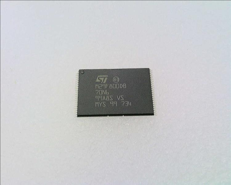 ST MICRO M29F800DB70N6E