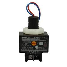 WR6221 by DOUGLAS LIGHTING CONTROLS