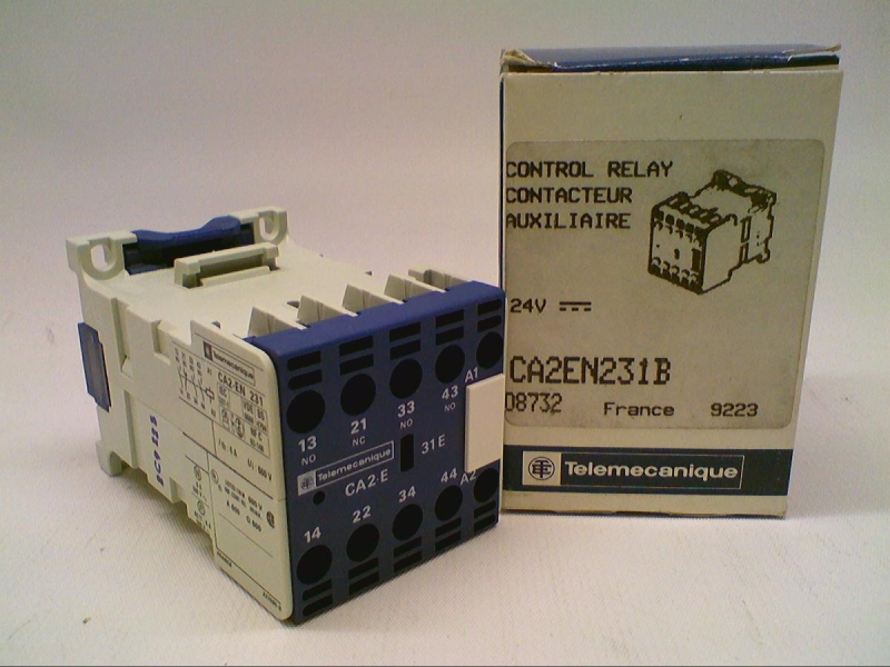 SCHNEIDER ELECTRIC CA2-EN231B7