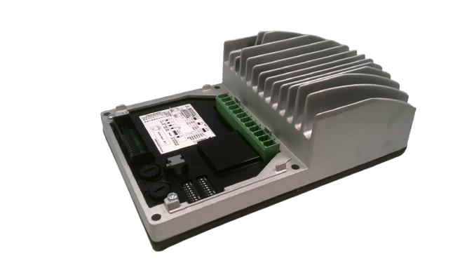 LENZE E84DGDVB15242PS-I0