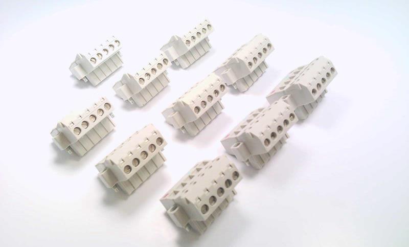 ALLEN BRADLEY 1787-PLUG10R