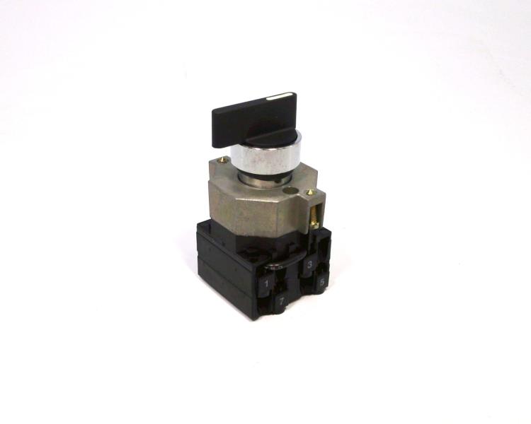 SCHNEIDER ELECTRIC XBC-D19704C12