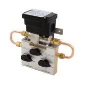 JOHNSON CONTROLS DP110010U3V3V