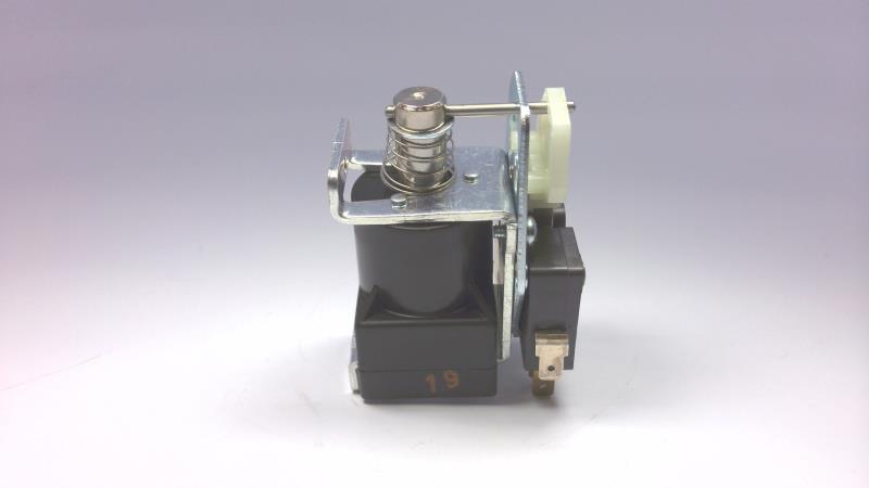 TE CONNECTIVITY 4-1393134-6