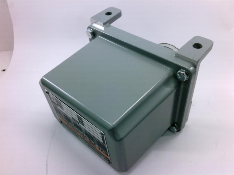 SCHNEIDER ELECTRIC 9013GSR2J20X