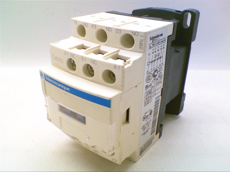 SCHNEIDER ELECTRIC 040028