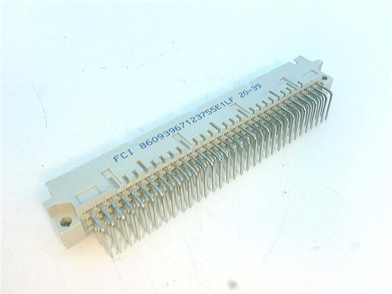 AMPHENOL 86093967123755E1LF