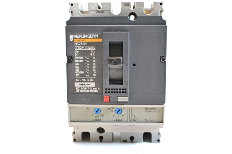 SCHNEIDER ELECTRIC 31631