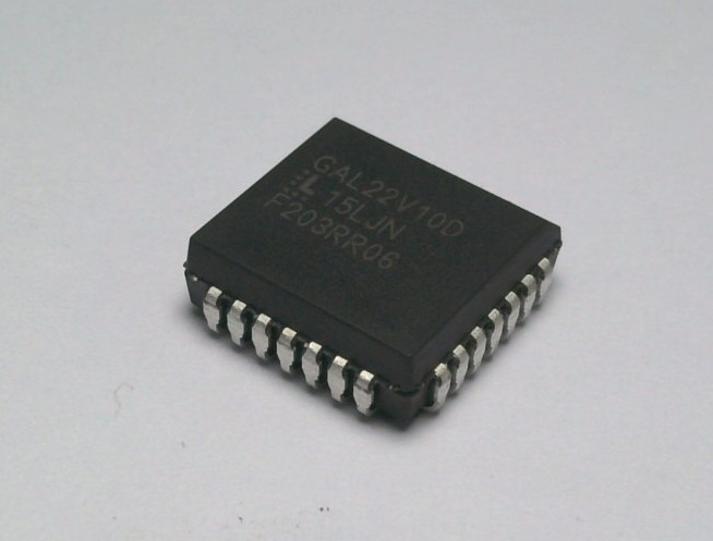 LATTICE GAL22V10D-15LJN