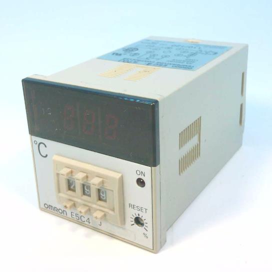 OMRON E5C4-R20J 0-399C AC100/110