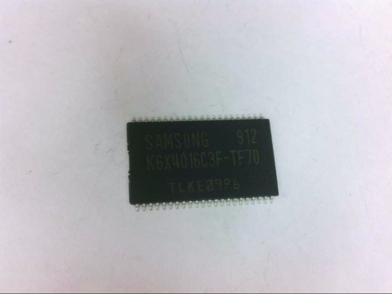 SAMSUNG K6X4016C3FTF70