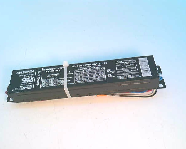 OSRAM QHE-3X32T8/UNV-ISL-SC