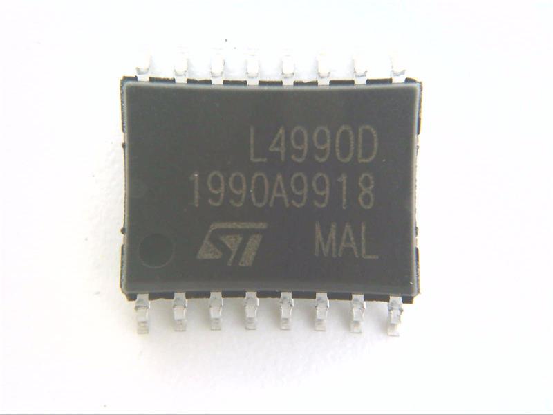 ST MICRO L4990D