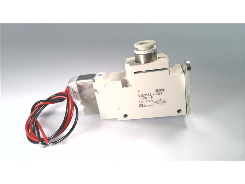 SMC VQZ332-5G1-C8-F