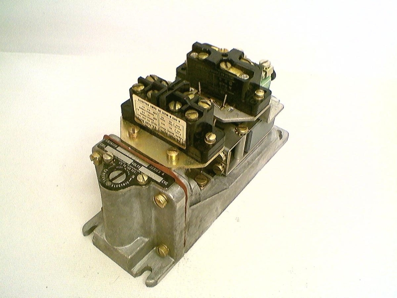 GENERAL ELECTRIC CR2820B118AA2