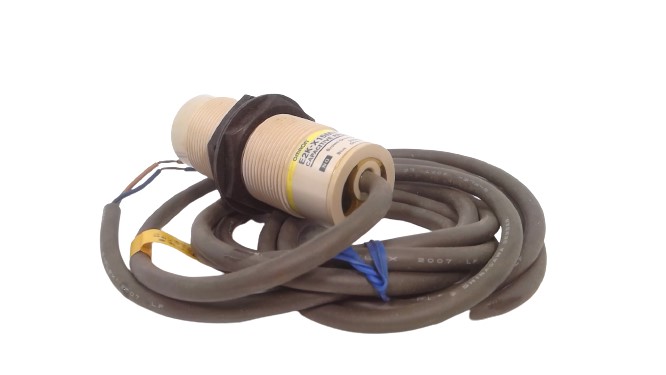 OMRON E2K-X15MY1