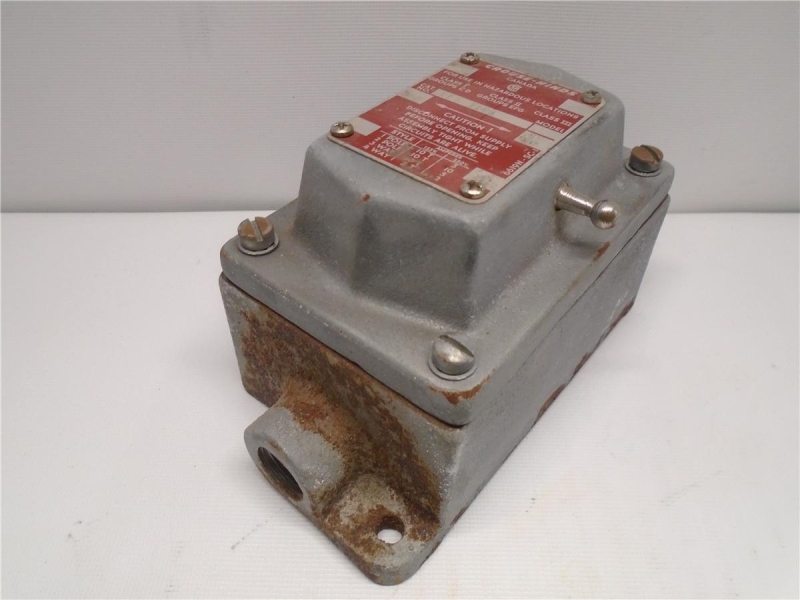 EFS-1101 by EATON CORPORATION