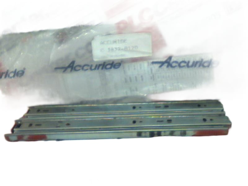 C3832-B12D by ACCURIDE