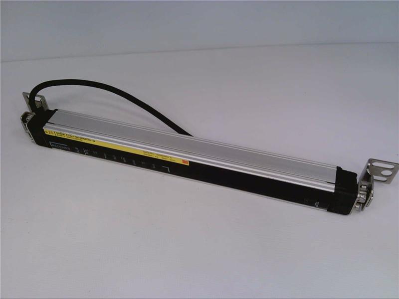 OMRON F3SJ-B0305-25-D