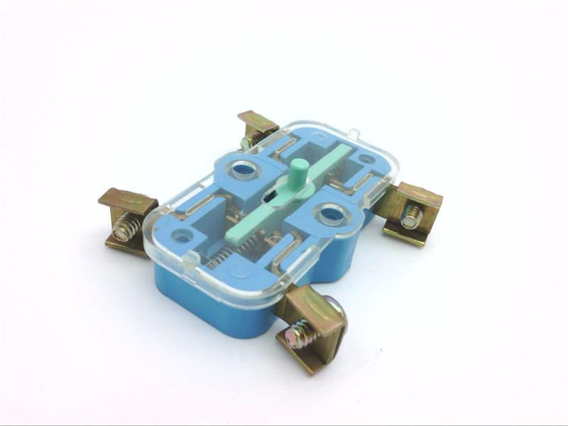 5M-065L by DANAHER CONTROLS