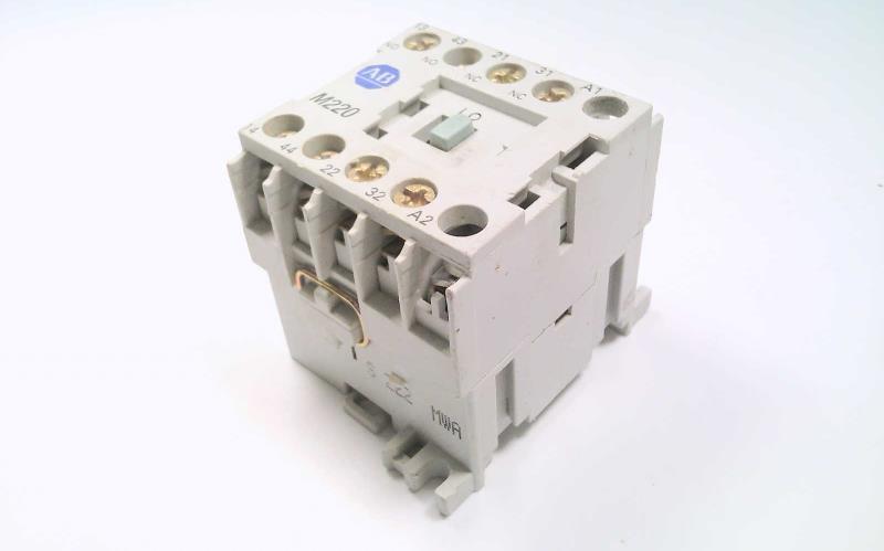 ALLEN BRADLEY 700-M220A1
