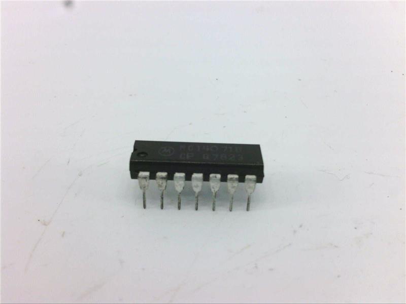 NXP SEMICONDUCTOR MC14071BCP