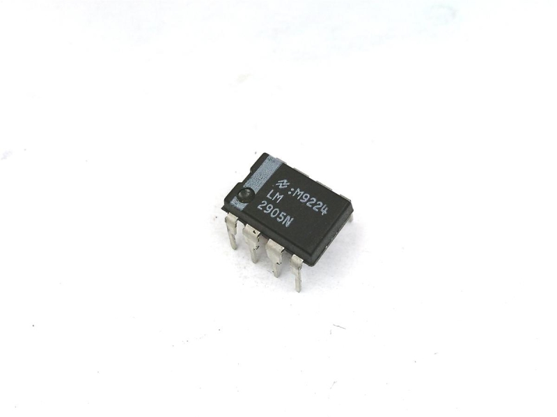 ON SEMICONDUCTOR LM2905N